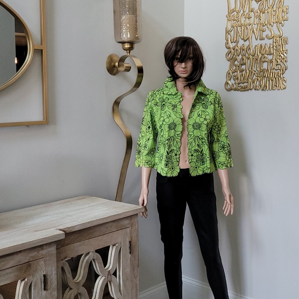 Theresa Renz - Picture 6 of 8